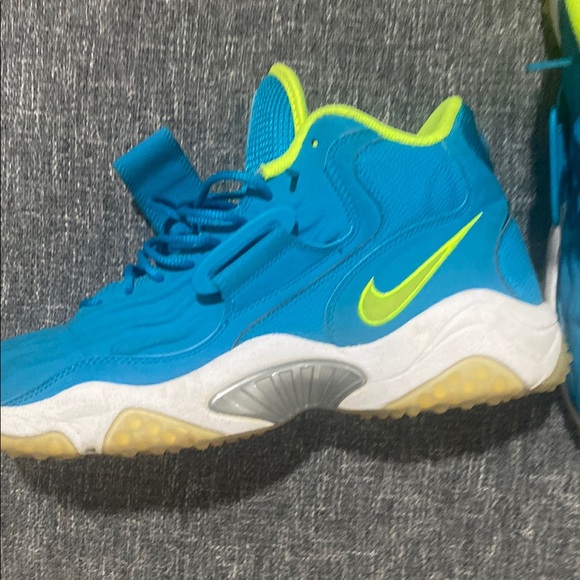 Nike men Blue and Green Athletic Shoes main image 5
